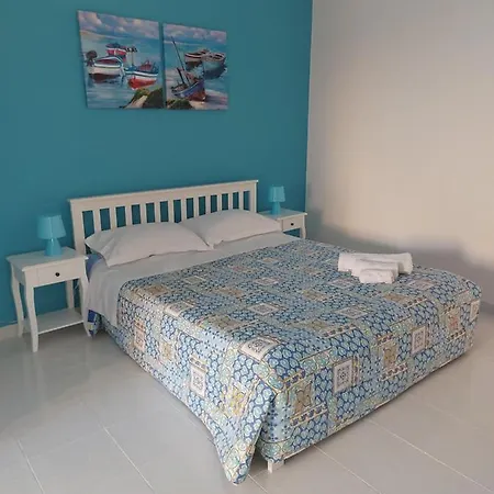 Lu Mari Lu Suli Lu Ventu Guest house